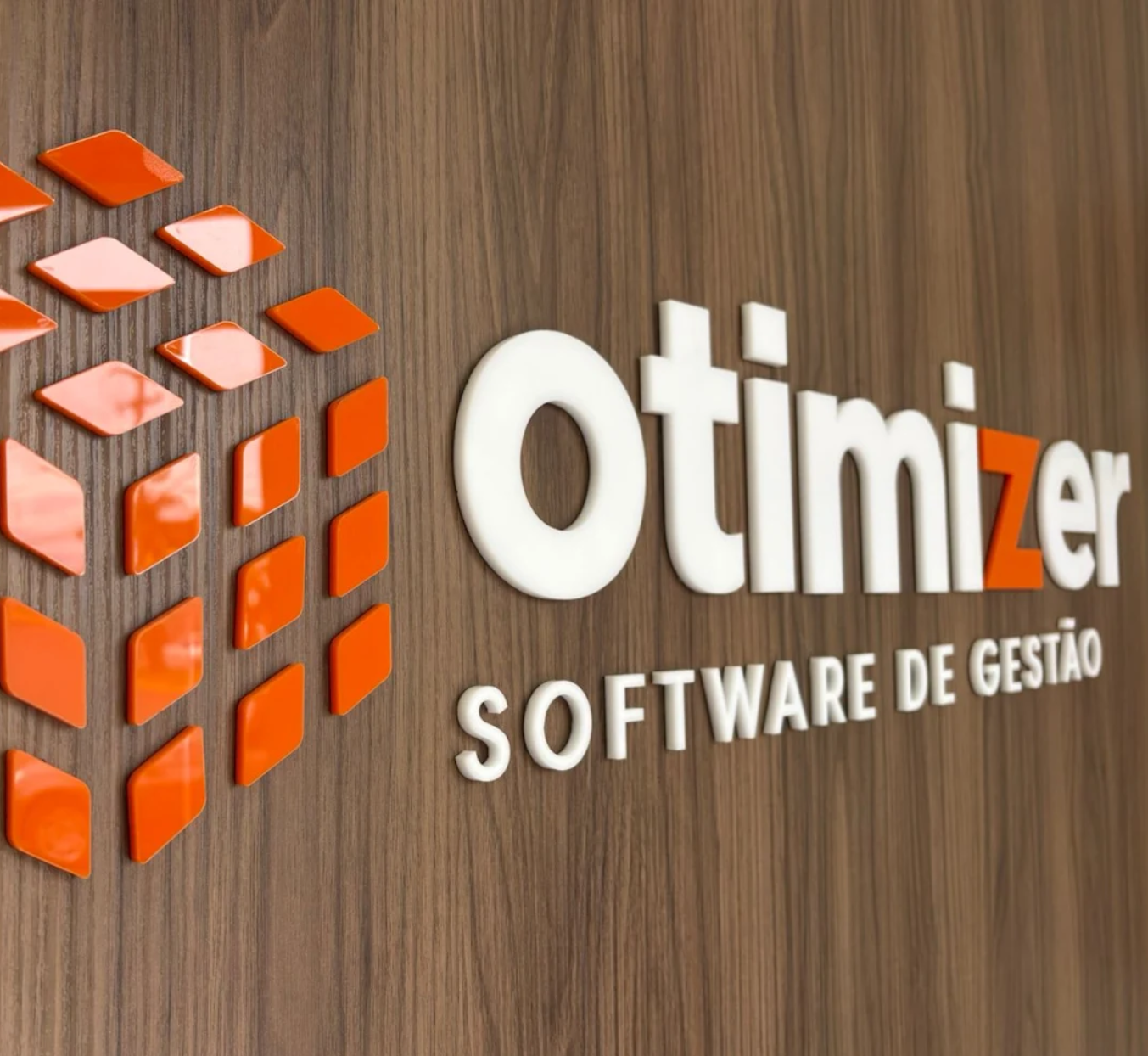 Equipe Otimizer ouvindo e resolvendo as dores do pequeno empresário